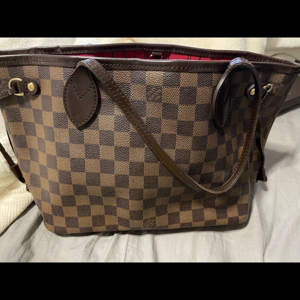 Louis Vutton Neverfull PM in Damier Ebene Canvas